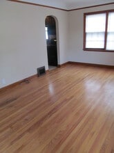 2231 Hamilton St SW in Cedar Rapids, IA - Building Photo - Building Photo