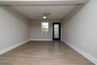 Dunean Creek in Greenville, SC - Building Photo - Interior Photo