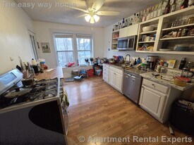 25 Fairfield St, Unit #6 in Cambridge, MA - Building Photo