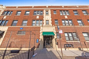 4601 N Lincoln Ave, Unit 2244-311 in Chicago, IL - Building Photo