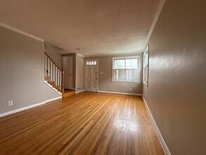7455 Manchester Rd in Dundalk, MD - Building Photo - Building Photo