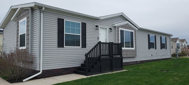 property at 9693 Edgeworth Dr