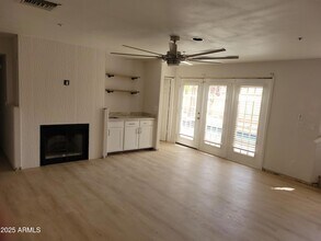 11889 N 113th Pl in Scottsdale, AZ - Foto de edificio - Building Photo