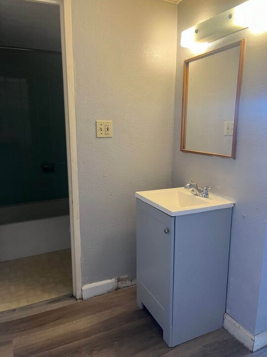 111 S Summit St in Toledo, OH - Building Photo