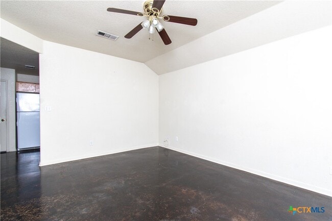 1611 Ute Trail in Harker Heights, TX - Foto de edificio - Building Photo