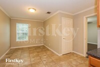 8165 Cheryl Ann Ln in Jacksonville, FL - Building Photo - Building Photo