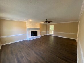 2245 Easton Dr in Memphis, TN - Building Photo - Building Photo