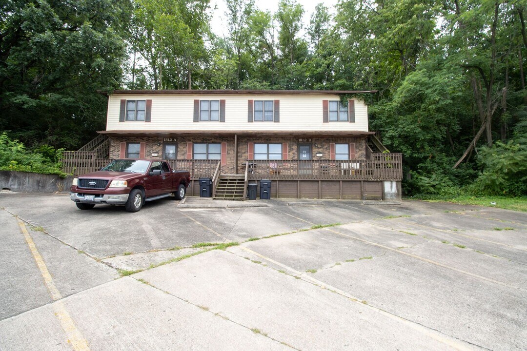 1813 Sunrise Dr in Columbia, MO - Building Photo