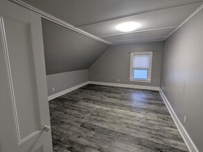 32-32 Green St in Waterville, ME - Building Photo - Building Photo