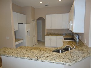 4004 Water Park Ct in Riverview, FL - Building Photo - Building Photo