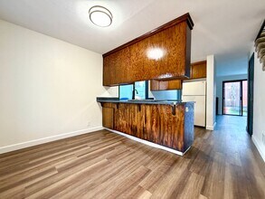 4461 SW Garden Home Rd in Portland, OR - Building Photo - Building Photo