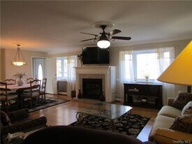 10 Tomily Rd in Cornwall, NY - Building Photo