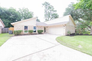 5823 Toddington Rd in Humble, TX - Building Photo