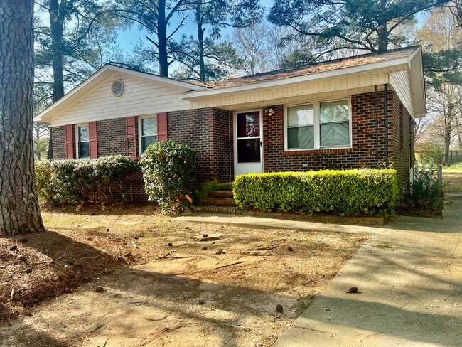 property at 2426 Derwent Dr
