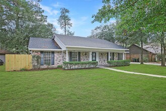 27210 Wells Ln in Conroe, TX - Foto de edificio - Building Photo