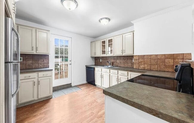 1603 Bushwick Ave, Unit 2 in Brooklyn, NY - Building Photo - Building Photo
