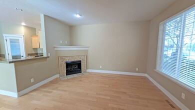 1248 SE Bianca St in Hillsboro, OR - Building Photo - Building Photo