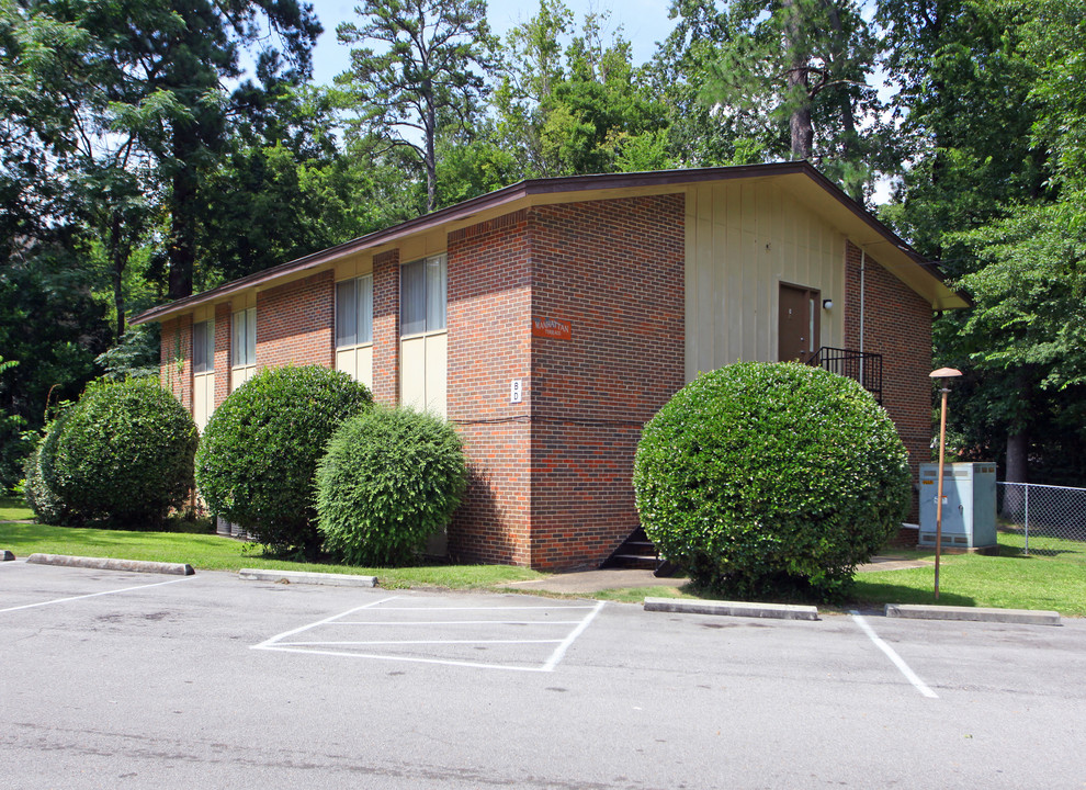 Manhattan Terrace Apartments in Homewood, AL - Building Photo