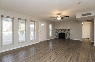 19 W Palo Verde St in Gilbert, AZ - Building Photo - Building Photo