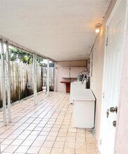 236 E 14th St in Hialeah, FL - Building Photo - Building Photo