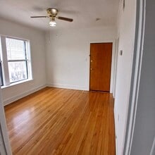 4810 W Armitage Ave in Chicago, IL - Building Photo - Building Photo