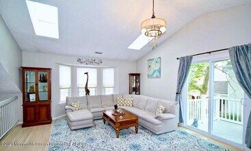 148 Tulip Ln in Freehold, NJ - Building Photo - Building Photo