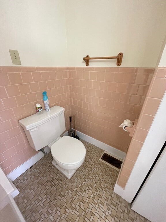 537 King St-Unit -3 in Littleton, MA - Foto de edificio - Building Photo