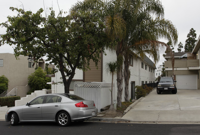 33781 Mariana Dr in Dana Point, CA - Building Photo - Building Photo