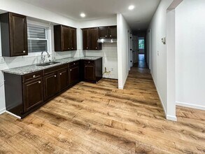 21 Floyd St in Jersey City, NJ - Building Photo - Building Photo