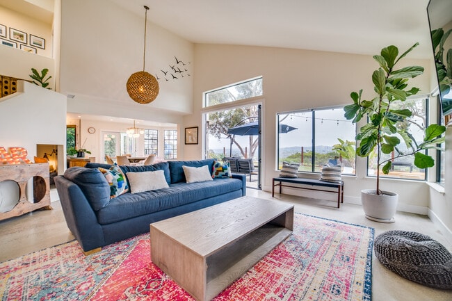 359 Via Andalusia in Encinitas, CA - Building Photo - Building Photo