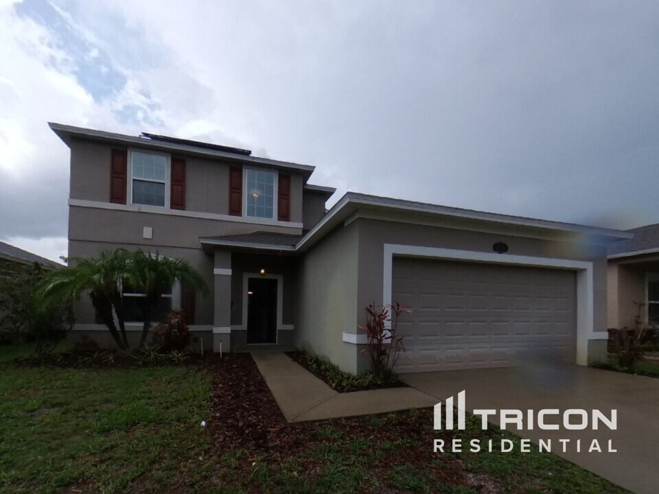 5095 Brilliance Cir in Cocoa, FL - Building Photo