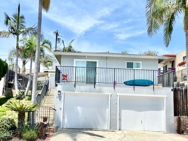 226 Avenida Pelayo, Unit A in San Clemente, CA - Foto de edificio