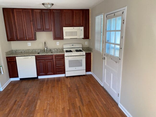 2315 Green St SE in Washington, DC - Foto de edificio - Building Photo