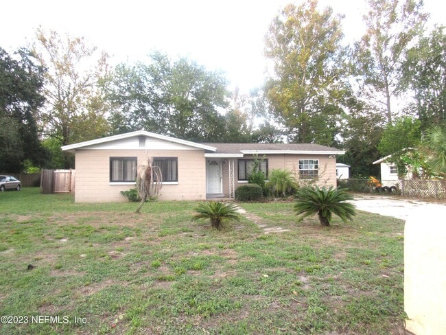 property at 235 Beall Ave N