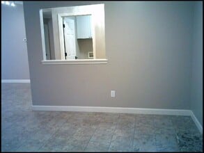 713 Elkhart Loop in Bryant, AR - Building Photo - Building Photo