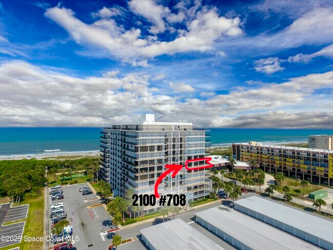 2100 N Atlantic Ave in Cocoa Beach, FL - Building Photo - Building Photo