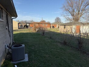 2013 S 28th St in Louisville, KY - Building Photo - Building Photo