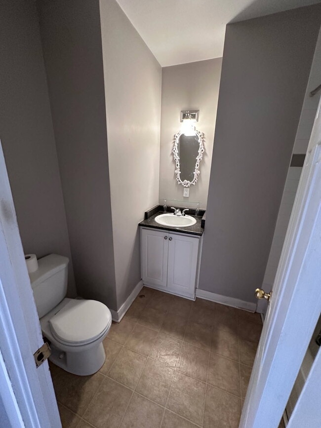 76 Liberty St S in Bowmanville, ON - Building Photo - Building Photo