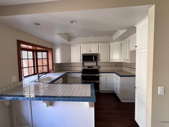 21112 Via Corrillo in Yorba Linda, CA - Building Photo - Building Photo