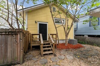 1106 E Broad St in Savannah, GA - Building Photo - Building Photo