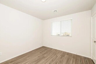 1809 Crimson Lake Blvd in El Reno, OK - Building Photo - Building Photo