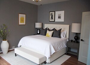 306 V St NE in Washington, DC - Building Photo - Building Photo