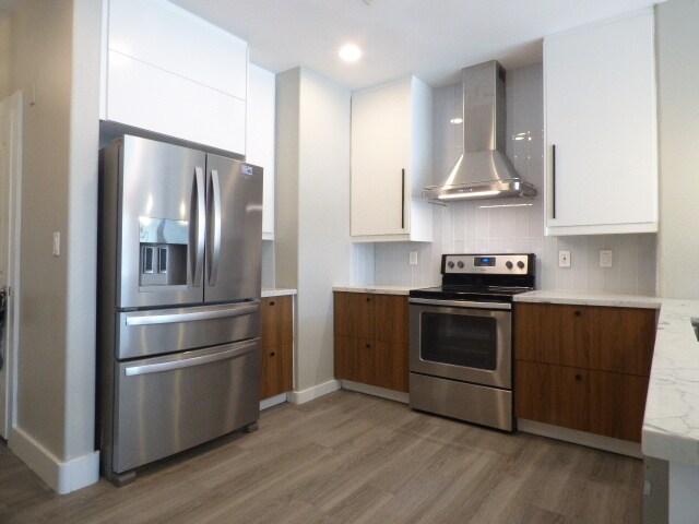 235 Market St, Unit 510 in San Diego, CA - Building Photo