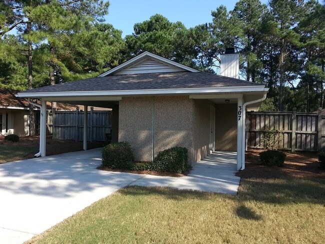 property at 307 Halyard Ct