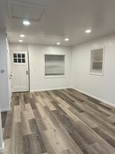 28532 Grayling Ave in Farmington Hills, MI - Building Photo - Building Photo