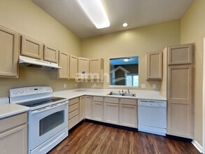 6010 Woodmill Dr in Fishers, IN - Building Photo - Building Photo