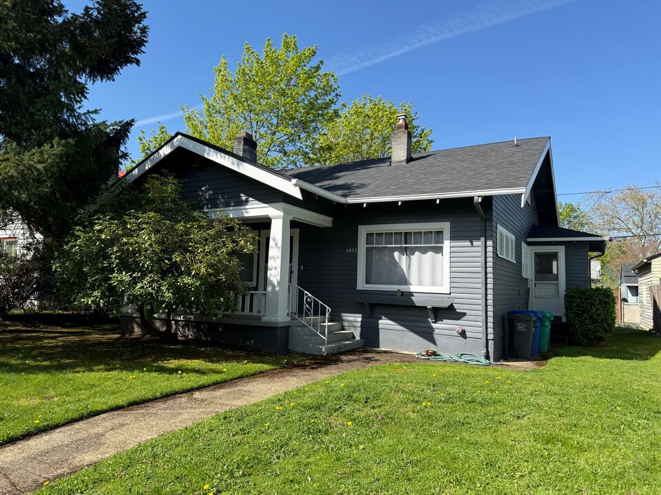 6433 N Haight Ave in Portland, OR - Building Photo