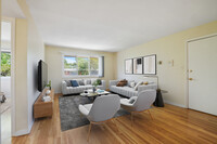 Old Orchard Residences in Skokie, IL - Building Photo - Building Photo