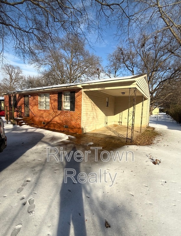 property at 4960 Neely Rd