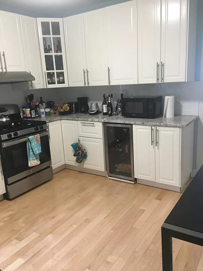45 Mason St, Unit 2 in Somerville, MA - Building Photo - Building Photo